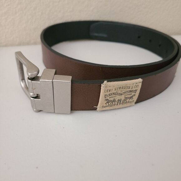 levi strauss & co youth kids brown black faux leather belt size M (26-28) - Picture 5 of 5